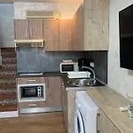Oasis 1010 דירה